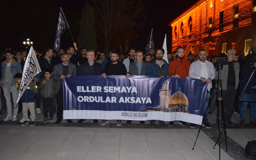 Click to enlarge image Ankara_TR_AKSA_Protest_2022_04_Pics_1.jpeg