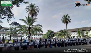 Indonesien: Aktivitäten der Masse vor der französischen Botschaft zur Unterstützung des Gesandten Allahs!